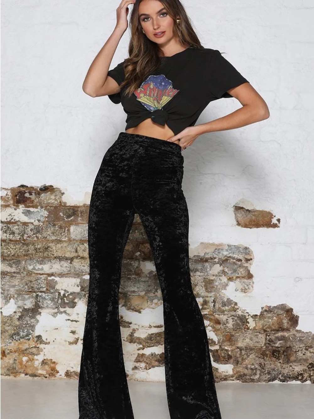 Urban Outfitters Black Velvet pull on bell bottom spandex flares medium EUC boho